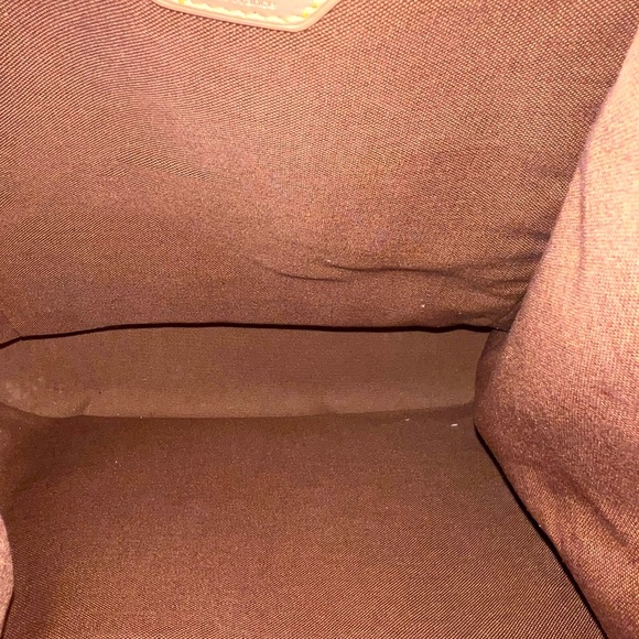 💯 Authentic LV Monogram Montsouris GM Backpack - Picture 9 of 15